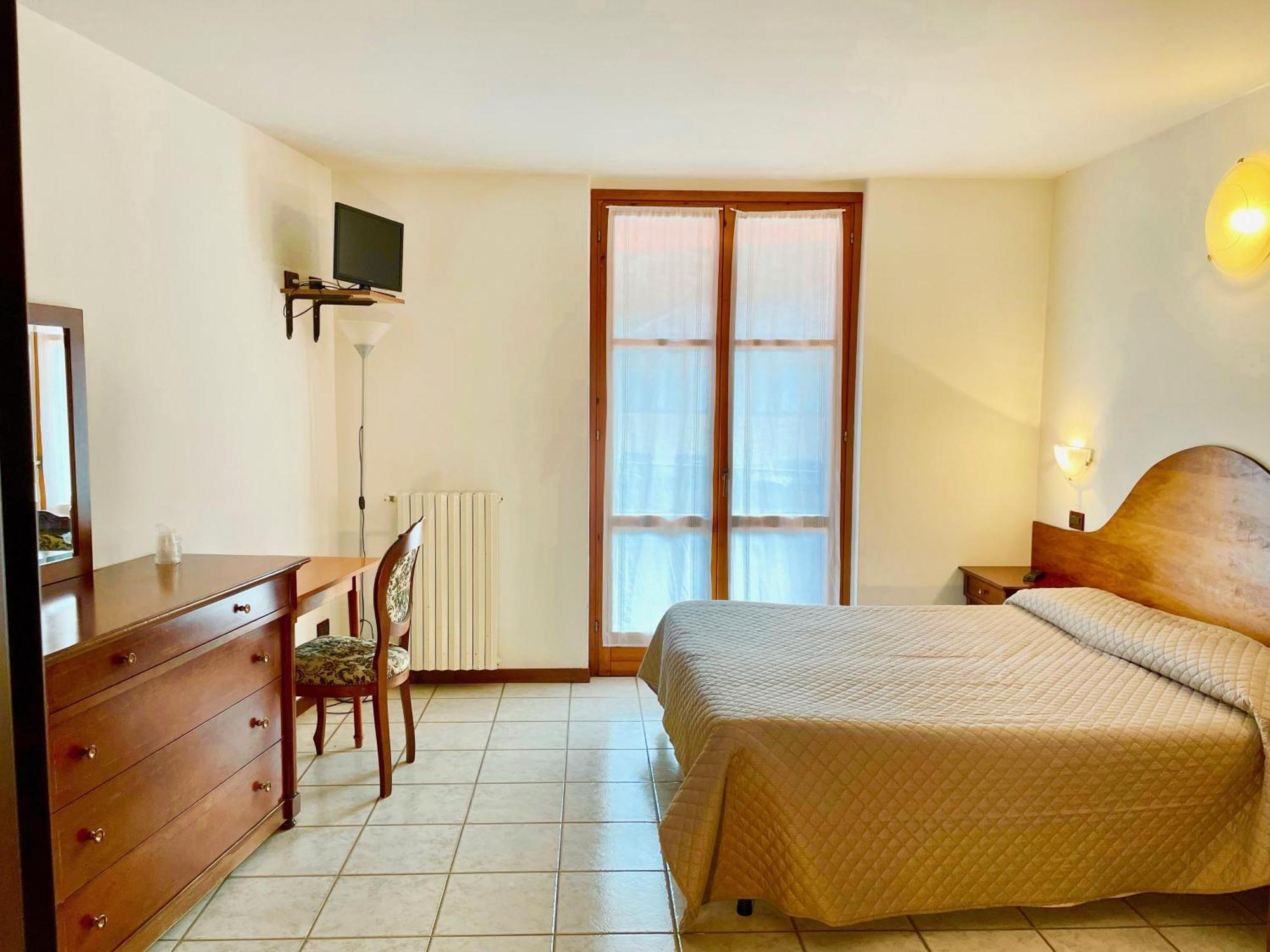 Hotel Edelweiss San Zeno di Montagna Zewnętrze zdjęcie